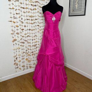 Jessica McClintock Gunne Sax Formal Dress Gown Strapless Size 9 Pink Jeweled